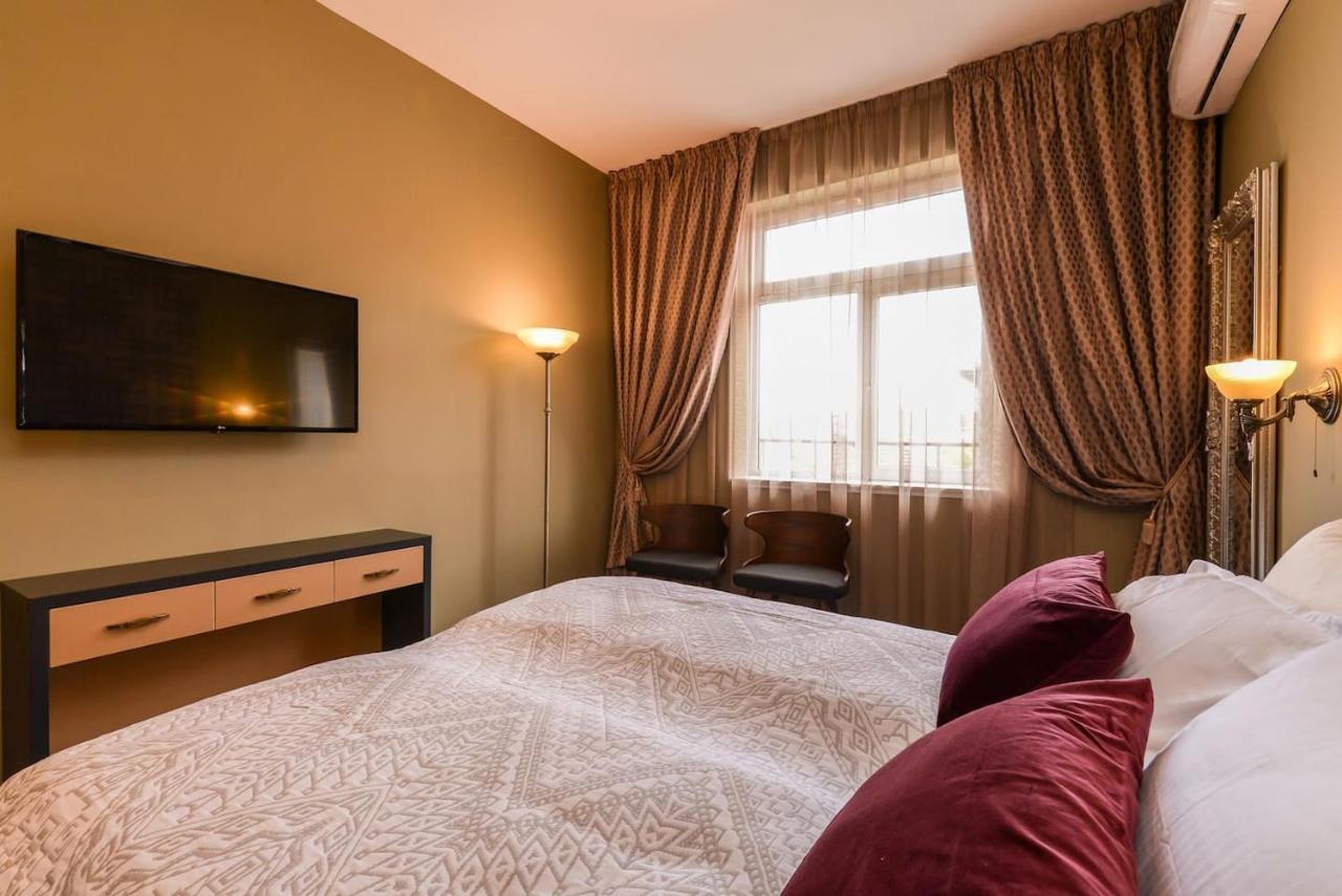 Sofia Dream Apartments - Jazzy Two Bedroom Suite By Flat Mаnager Exteriör bild